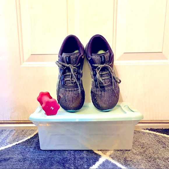 ASICS sneaker - Picture 2 of 5